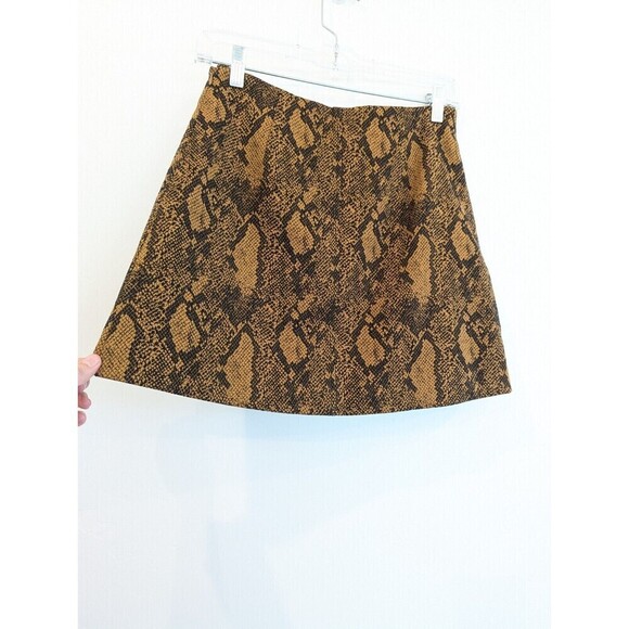 Joie Mini Skirt Womens Size 2 Brown Snake Print - Picture 8 of 12